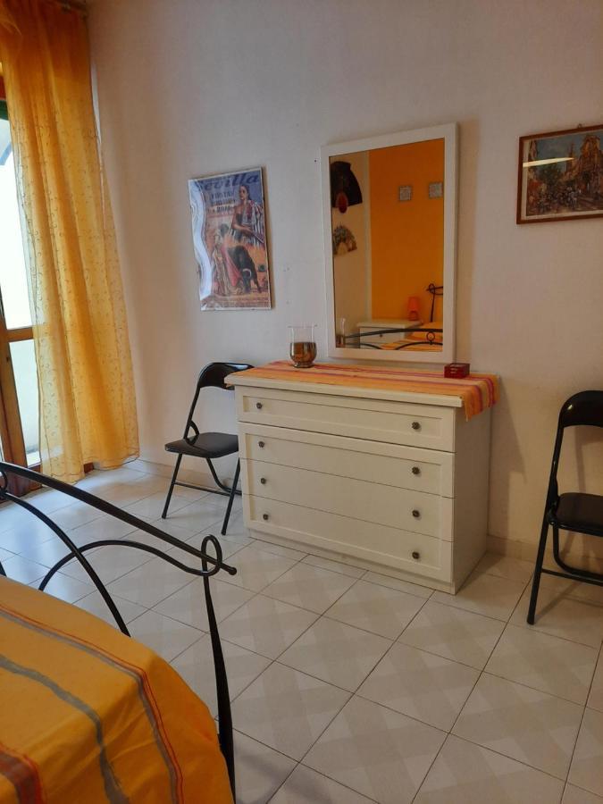 Apartament La Casa Di Carmen Alghero Zewnętrze zdjęcie